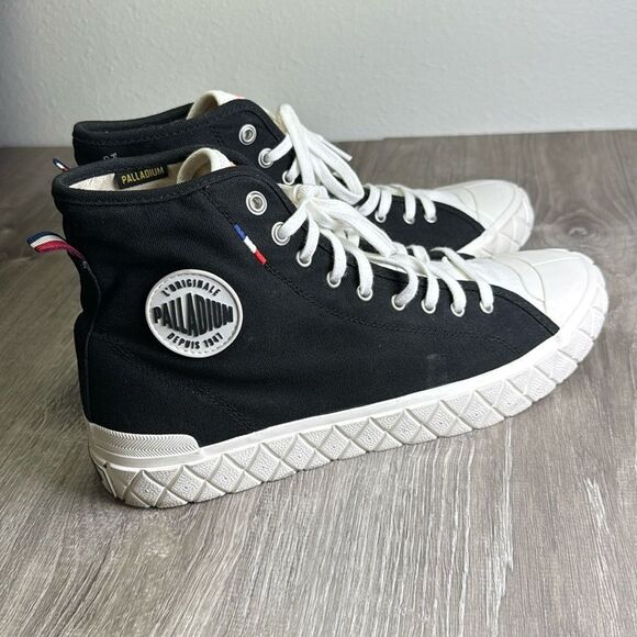 Palladium Other - Palladium men’s black and white mid canvas lace up tennis shoes